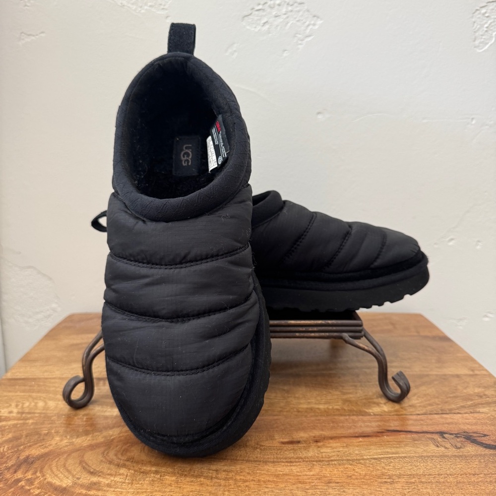 UGG Tasman LTA Black Quilted Outdoor Slipper Women Size 9